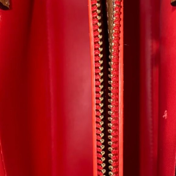 Kate Spade Hayes Street Sam Pebbled Leather Tote Bag - Picture 8 of 9